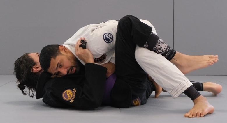 Hüfte Kontrolle Guard Pass BJJ