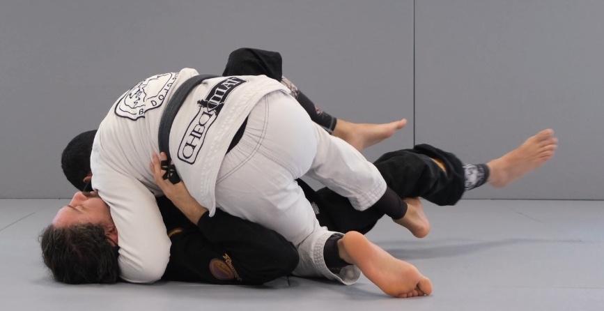 Guard Pass mit Schinbein in BJJ