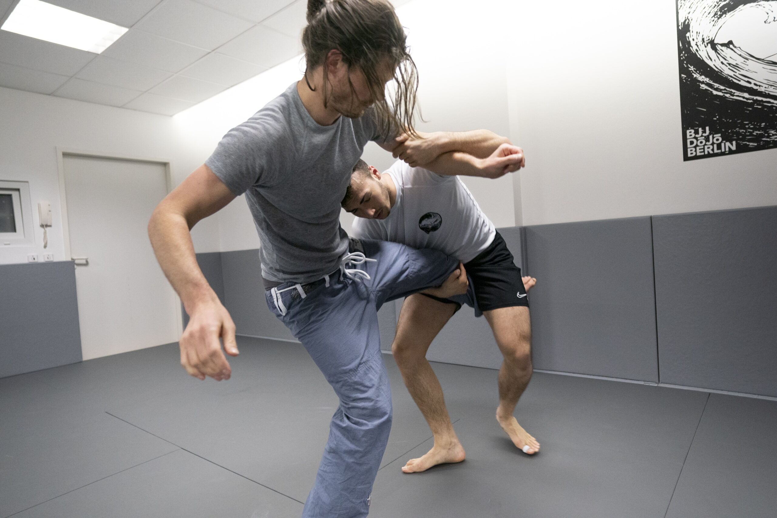 Brasilianisches Jiu-Jitsu: Gi vs. NoGi Training – Ihr Umfassender Leitfaden